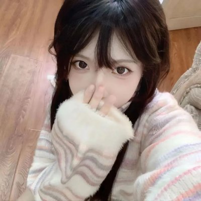 白色,红色与...
